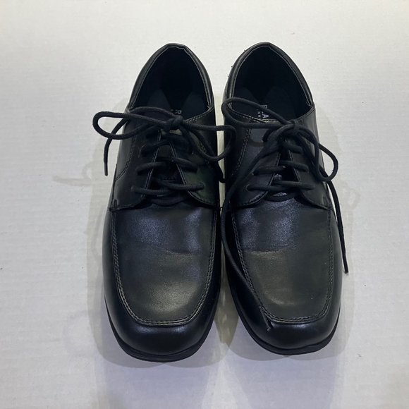 Reaction Kenneth Cole Other - Kenneth Cole Reaction Black dress shoes Size 5